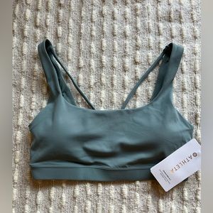 NEW WITH TAGS Athleta Exhale Bra A-C